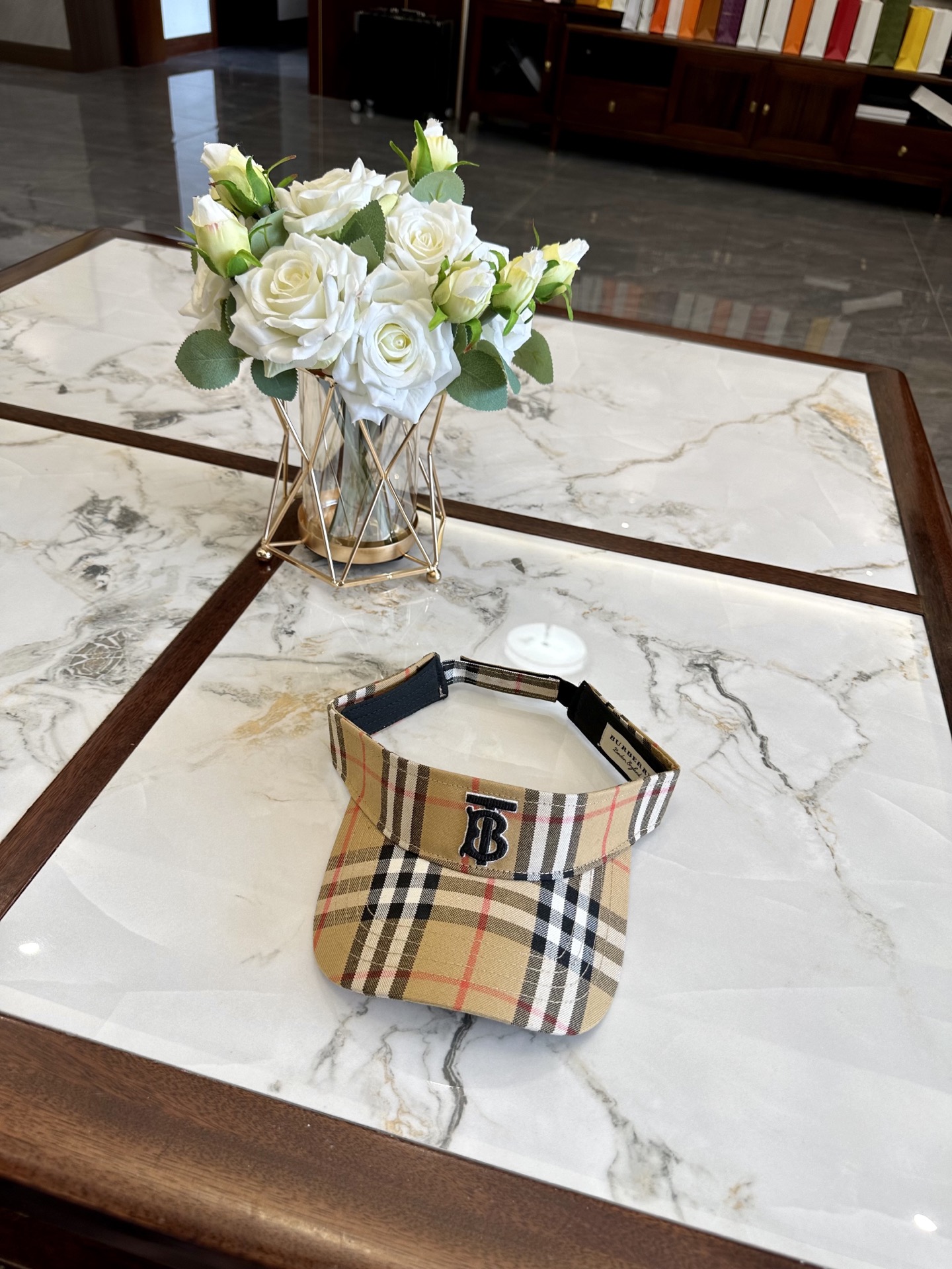 burberry hat model 10